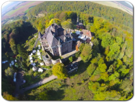Schloss Berlepsch aus der Vogelperspektive